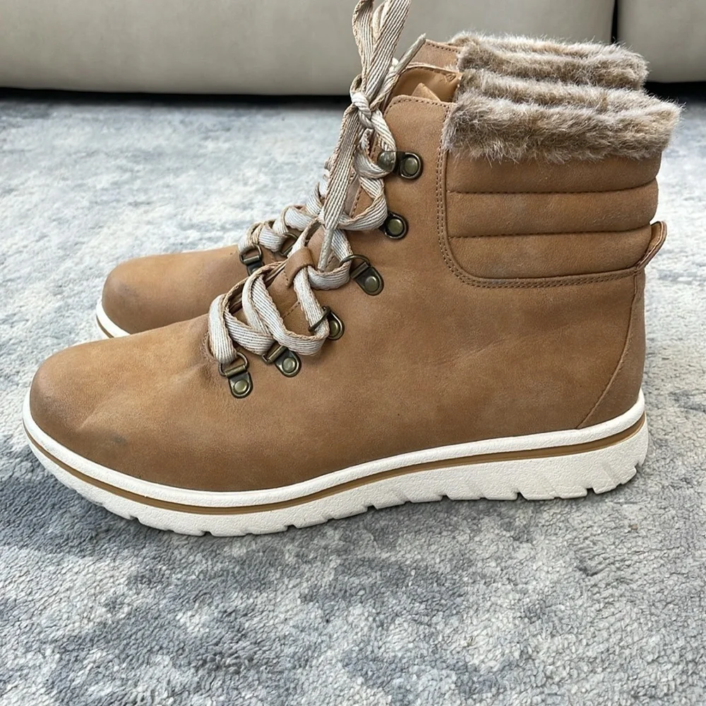 Cliffs by White Mountain Hallett Ankle Boot Bootie Hiking Winter Tan Sz 11W